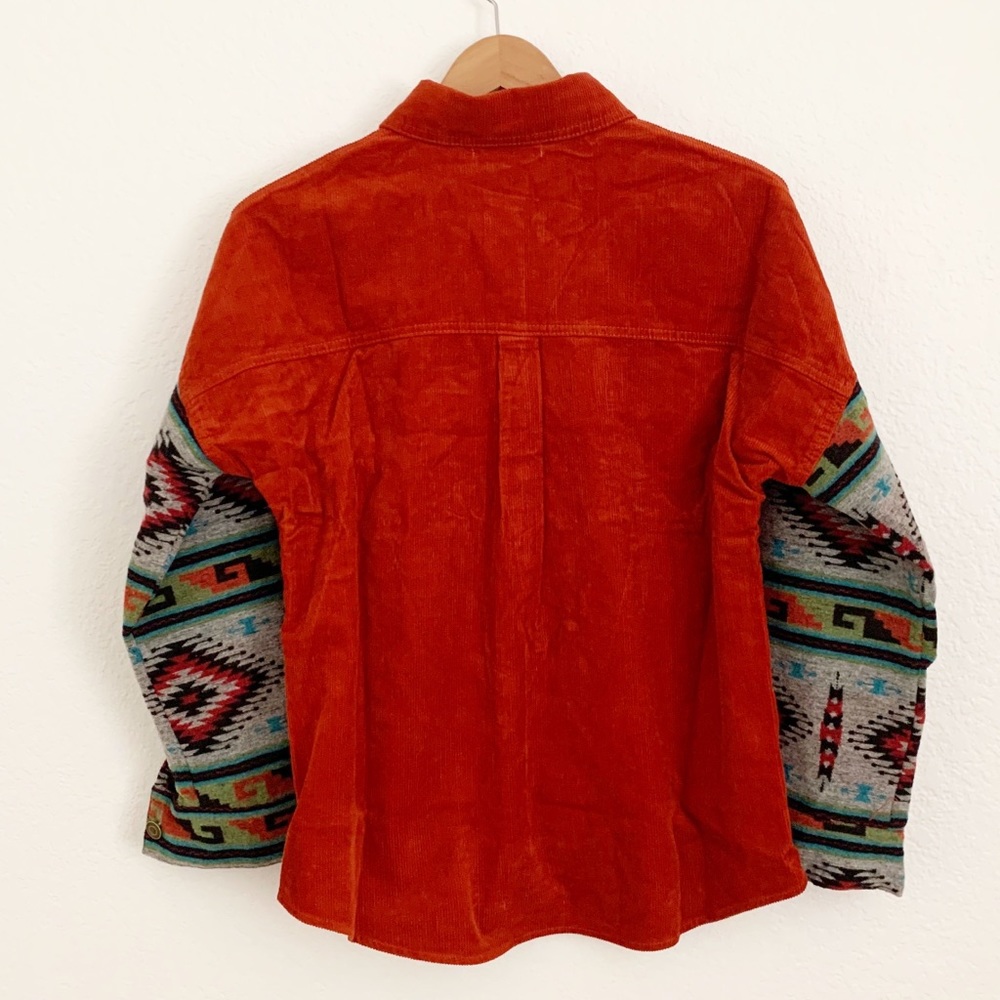 Women's Red Patterned Jacket - Picture 3 of 8